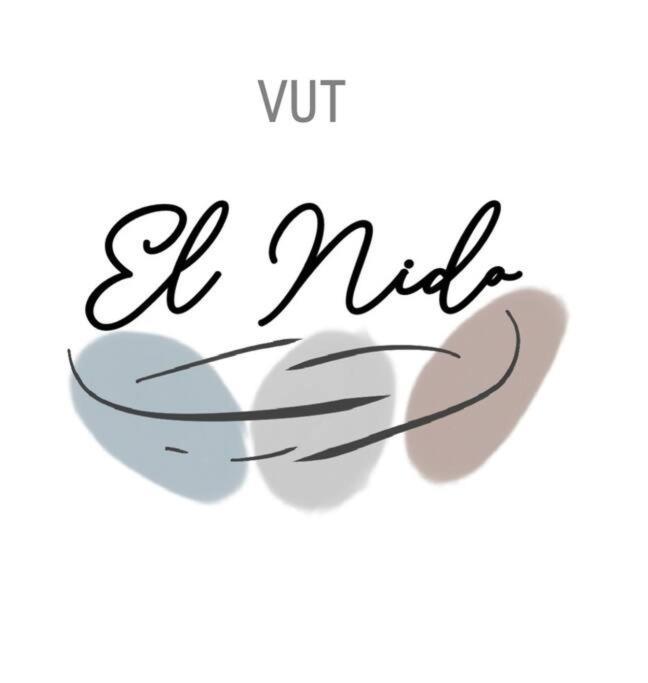El Nido Vut * Polan